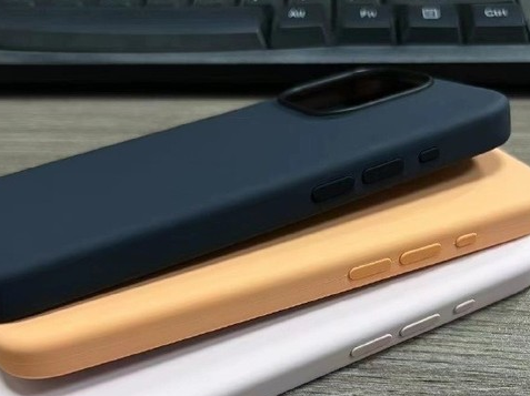 盐湖苹果14维修站分享iPhone14手机壳能直接给iPhone15用吗?